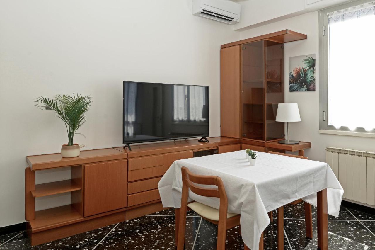 Appartamento ☆☆☆☆☆ A 5 Minuti Da Centro E Mare Савона Екстериор снимка